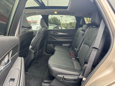 Used 2023 INFINITI QX60 Luxe w/ Cargo Package image 17