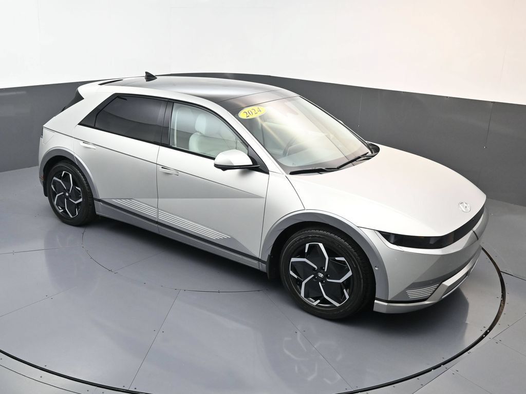 Certified 2024 Hyundai Ioniq 5 Limited RWD image 16