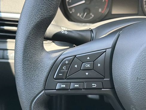 Used 2025 Nissan Altima 2.5 S FWD image 21
