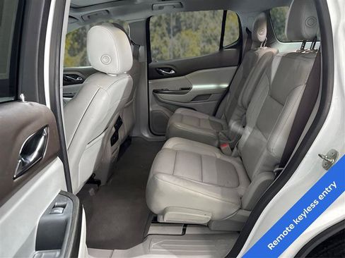 Used 2017 GMC Acadia SLT image 10