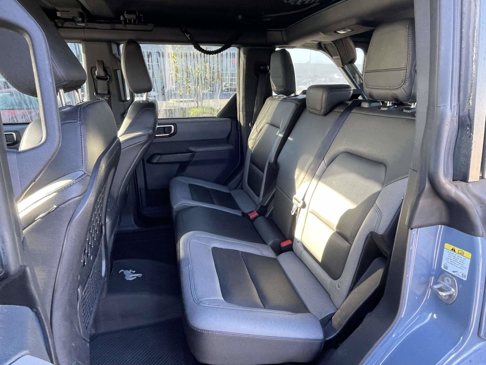 Used 2023 Ford Bronco Big Bend w/ Sasquatch Package AWD/4WD image 3