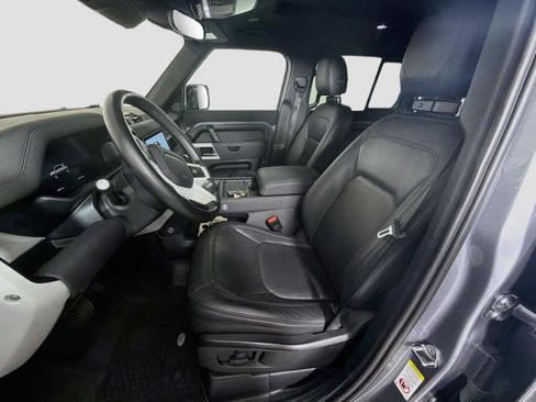 Used 2023 Land Rover Defender 110 S AWD/4WD image 21