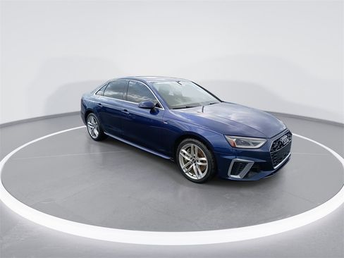 Used 2020 Audi A4 2.0T Premium w/ Convenience Package image 2