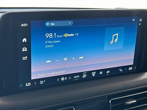 New 2025 Lincoln Aviator Reserve w/ Luxury Package image 17