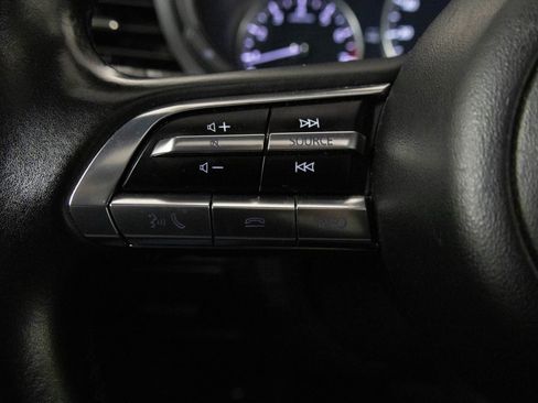 Used 2023 MAZDA MAZDA3 s image 29