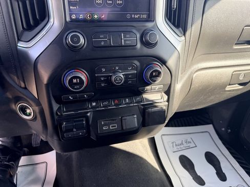 Used 2020 Chevrolet Silverado 2500 LTZ w/ Snow Plow Prep/Camper Package image 21