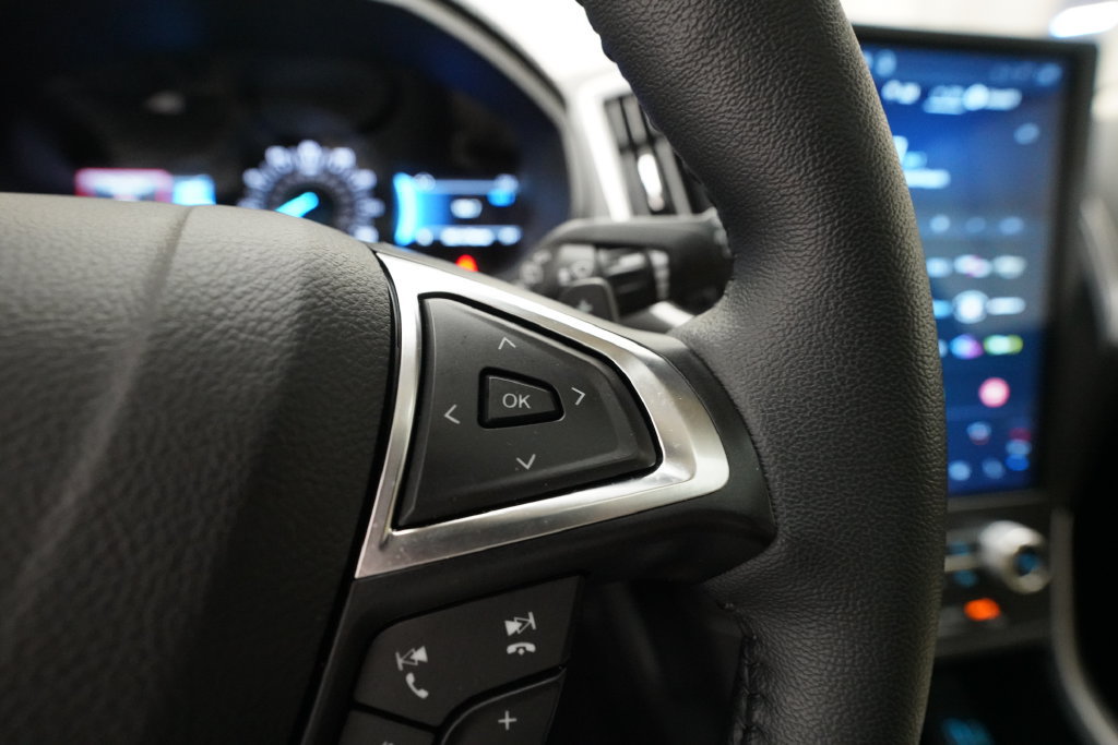 Used 2024 Ford Edge SEL w/ Convenience Package AWD/4WD image 19