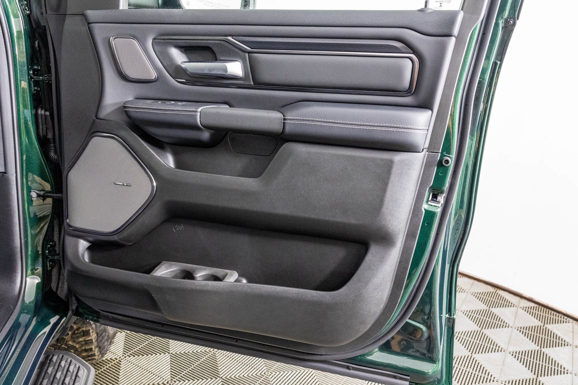 New 2027 RAM 1500 Rebel AWD/4WD image 44
