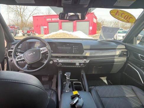 Used 2024 Kia Telluride EX X-Line image 14