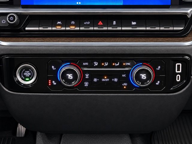 Used 2024 Chevrolet Silverado 1500 RST AWD/4WD image 30