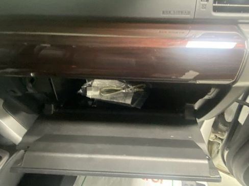 Used 2022 Toyota 4Runner Limited image 28