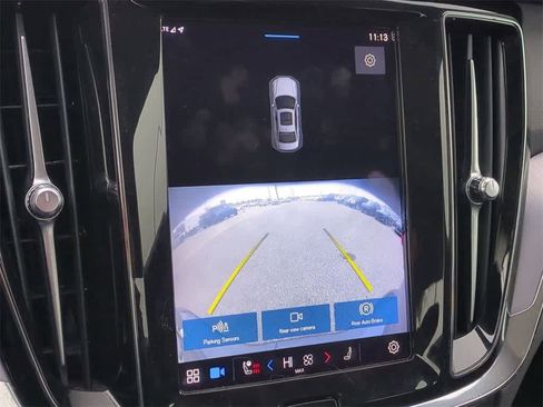 Used 2024 Volvo S60 B5 Core image 30