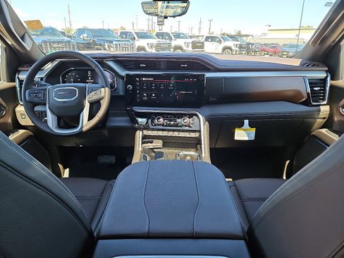 New 2026 GMC Sierra 1500 Denali w/ Denali Reserve Package image 11