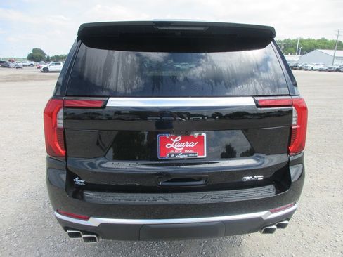 New 2026 GMC Yukon Denali w/ Denali Reserve Package AWD/4WD image 5