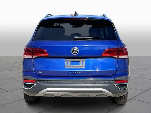 Used 2024 Volkswagen Taos SE image 5