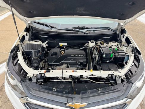 Used 2020 Chevrolet Equinox LT image 24