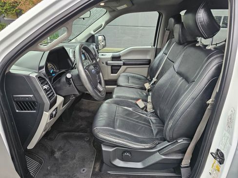 Used 2018 Ford F150 XLT w/ Trailer Tow Package image 19