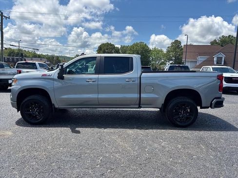 Used 2025 Chevrolet Silverado 1500 RST w/ Z71 Off-Road Package AWD/4WD image 4