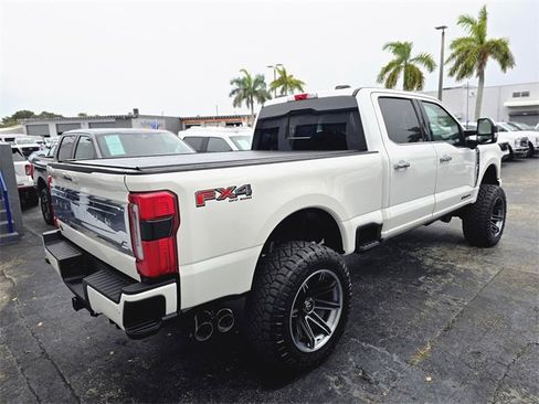 Used 2024 Ford F250 Platinum w/ FX4 Off-Road Package image 3