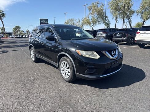 Used 2016 Nissan Rogue S FWD image 3