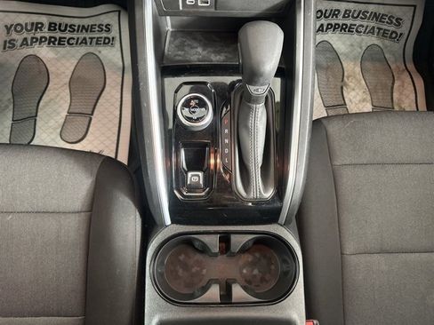 Used 2023 Chevrolet Colorado Trail Boss w/ Technology Package image 22