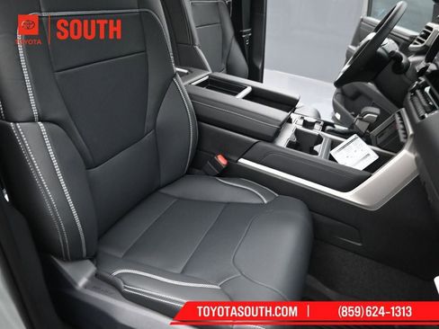 New 2026 Toyota Tundra Limited AWD/4WD image 27