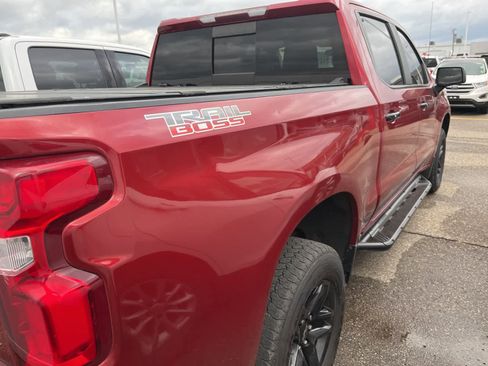 Used 2019 Chevrolet Silverado 1500 LT Trail Boss image 14