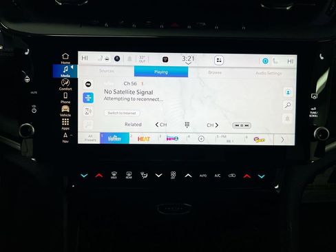 New 2026 Jeep Grand Cherokee Altitude AWD/4WD image 13
