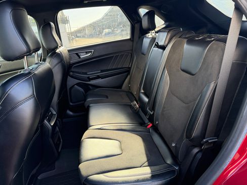 Used 2023 Ford Edge ST AWD/4WD image 26