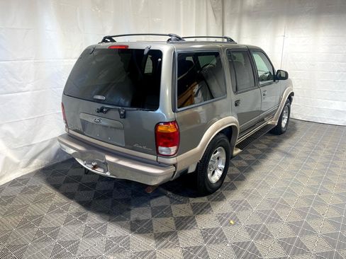 Used 2000 Ford Explorer Eddie Bauer image 6