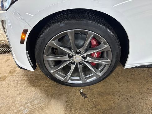 Used 2021 Cadillac CT5 Sport w/ Climate Package image 11