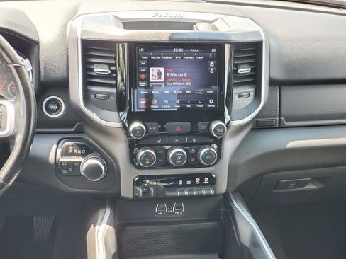 Used 2020 RAM 2500 Big Horn w/ Level 2 Equipment Group AWD/4WD image 25
