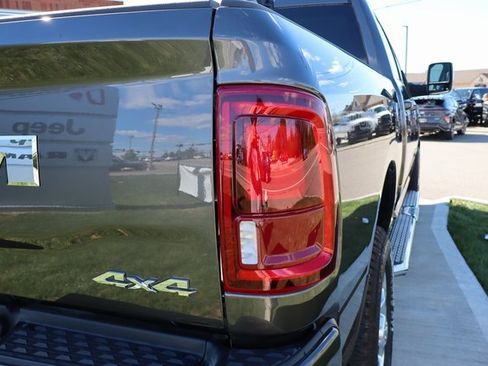 Used 2025 RAM 2500 Laramie w/ Sport Appearance Package image 42