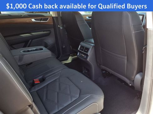 New 2026 Volkswagen Atlas SE FWD image 22