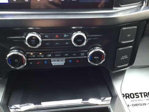 New 2026 Ford F350 Lariat image 13