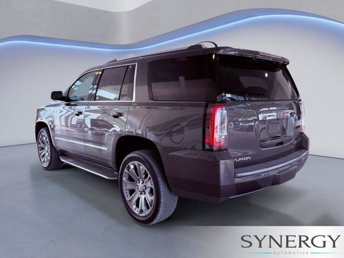 Used 2019 GMC Yukon Denali w/ Open Road Package RWD image 7