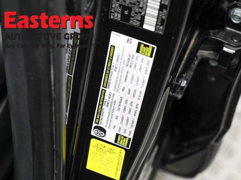 Used 2022 Toyota Corolla Cross LE image 34