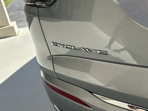 Used 2023 Buick Enclave Avenir w/ Avenir Technology Package FWD image 8
