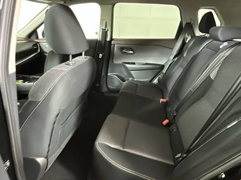 Used 2021 Nissan Rogue SV FWD image 27