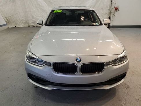 Used 2018 BMW 320i xDrive Sedan AWD/4WD image 9
