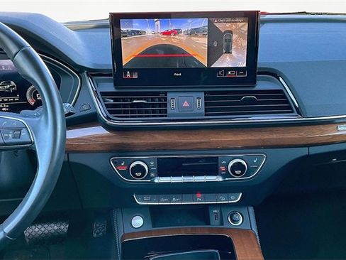 Used 2023 Audi Q5 2.0T Premium Plus w/ Premium Plus Package image 6