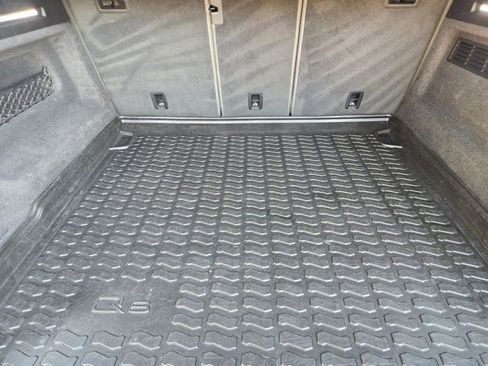 Used 2020 Audi Q8 Prestige image 34