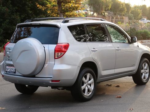 Used 2008 Toyota RAV4 Limited image 5