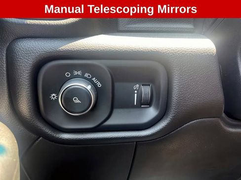 New 2024 RAM 3500 Tradesman w/ Chrome Appearance Group image 26