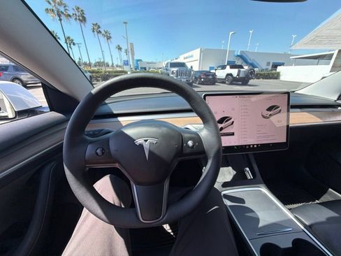 Used 2023 Tesla Model 3 Long Range AWD/4WD image 18