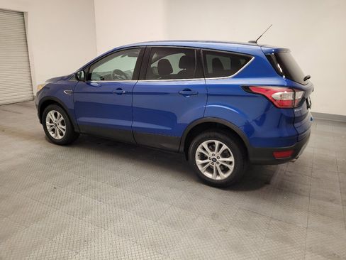 Used 2017 Ford Escape SE AWD/4WD image 3