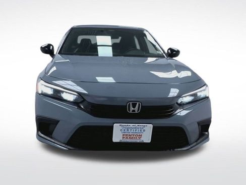 Used 2023 Honda Civic Sport image 3