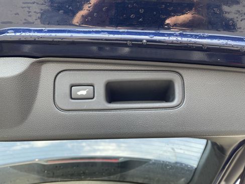 Used 2023 Honda Passport EX-L image 18