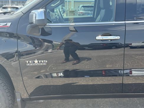 New 2026 Chevrolet Silverado 1500 LTZ w/ LTZ Premium Texas Edition image 23