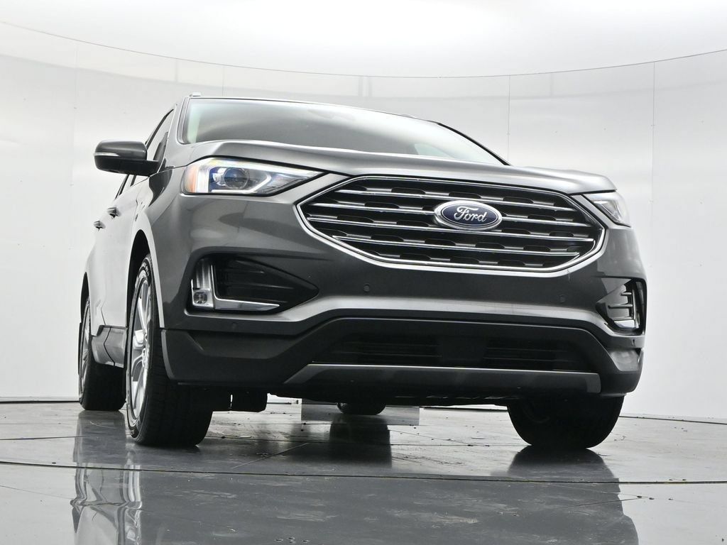 Used 2020 Ford Edge Titanium AWD/4WD image 45